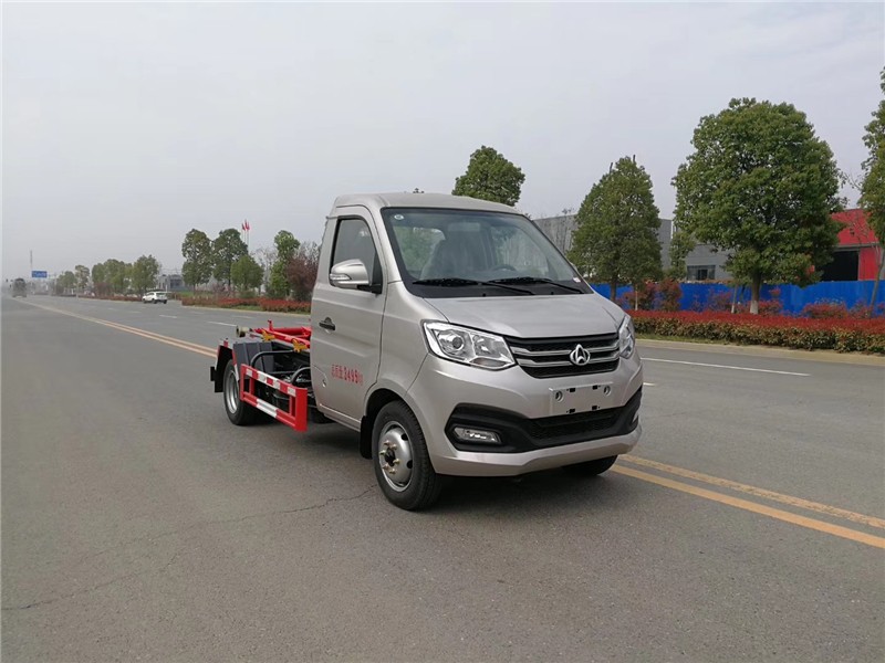 汽油長(zhǎng)安2方3方勾臂垃圾車